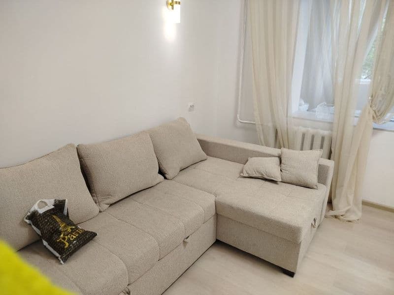 Сдаётся в аренду 1 комнатная квартира на 2 этаже 4х этажного