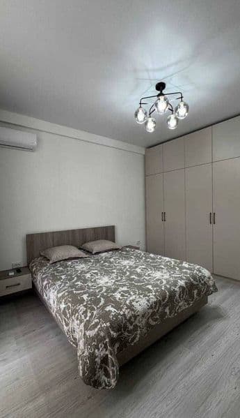 СРОЧНО Сдается квартира ПРЕМИУМ класса<br />
<br />
• Район: