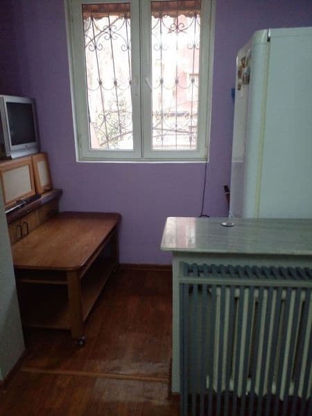 Сдаётся 2 комнатная, с хорошим ремонтом с мебелью и техникой — фото 4