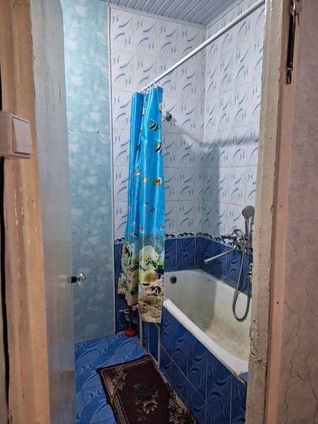 Здаецая 2 комнатная квартира массив куйлук 2 4 этаж  4 этажа — фото 2