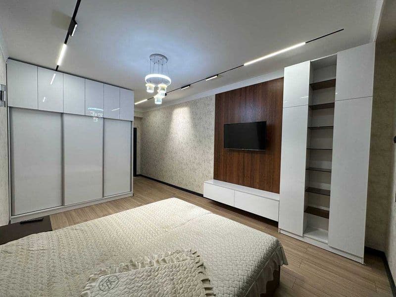 • Район: Юнусабадский<br />
• Адрес: метро Минор <br />
<br 