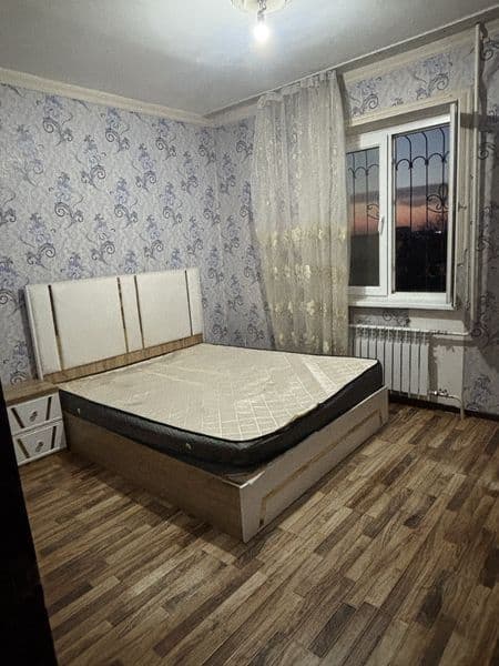 Жилая площадь - 3 комнаты: просторная гостиная и 2 спальни < — фото 3