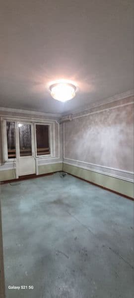 Район - Алмазарский<br />
Ориентир - Ровд<br />
Комнат - 4<b