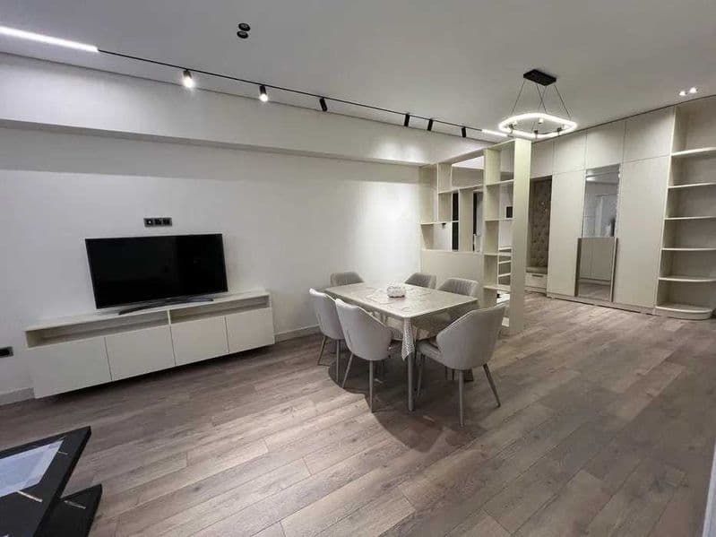 Район: Мирзо Улугбекский<br />
Адрес: Дархан<br />
<br />
•  — фото 2