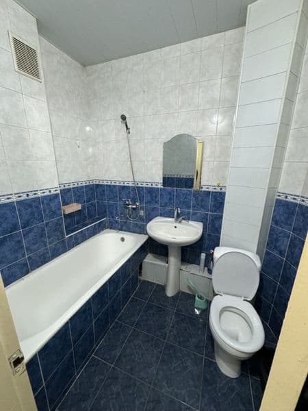 Xam sharoyit bor <br />
Narx taqalgani <br />
 Student qizla — фото 3