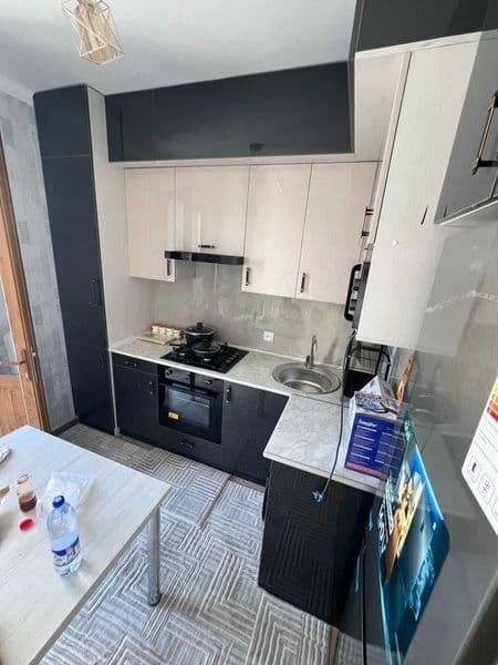 Yakkasaroy tumanida, Oybek metrosi yonida 2 xonali shinam va — фото 3