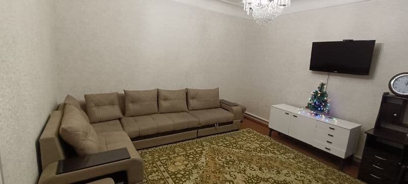 Сдаётся дом 3 комнаты есть дворик <br />
Место для машины пе — фото 2