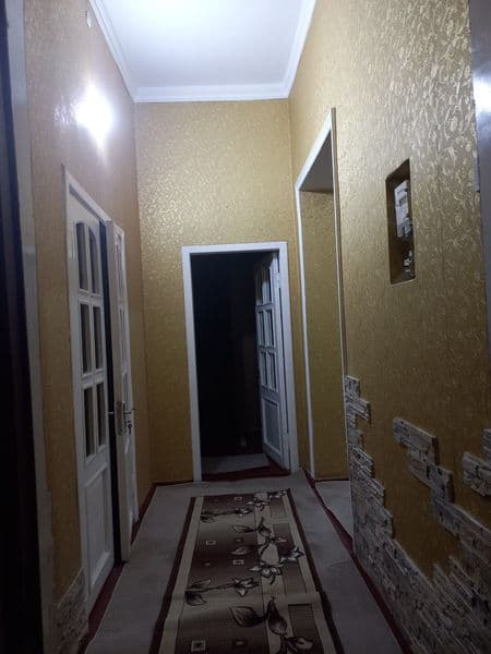 Аренда квартира 3-х комнатная 1 этаж. По всем условиям . Все