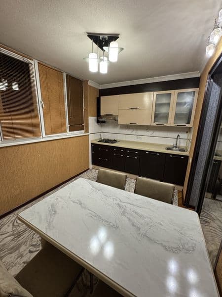 kvartira arendaga beriladi 1 etaj<br />
2 ta sanuzeli bor<br — фото 4