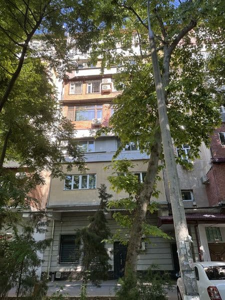 Сдаётся удобная квартира в хорошем районе.Подходит для иност — фото 2