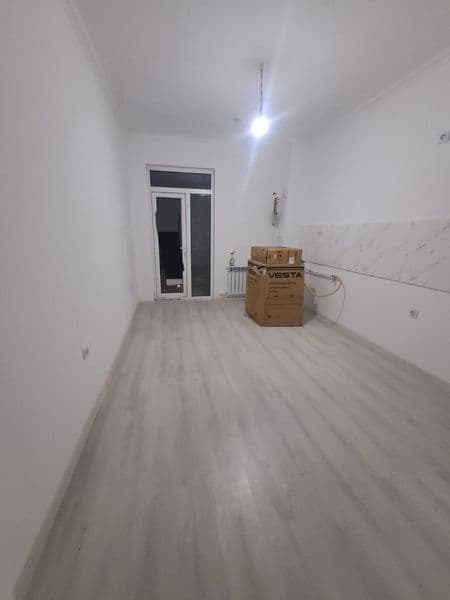 СРОЧНО СДАЁТСЯ <br />
НОВОСТРОЙКА<br />
3/14/16<br />
3-комн