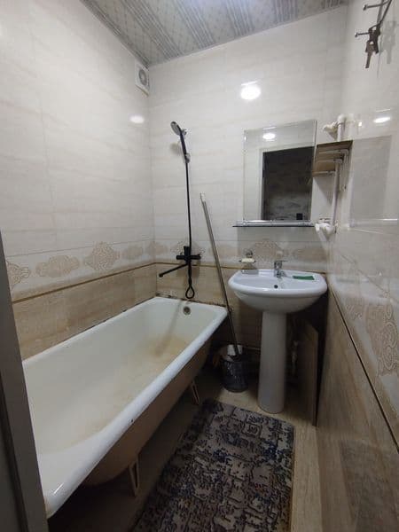 Сдаётся квартира просторная чистая улучшенной планировки 3/3 — фото 4