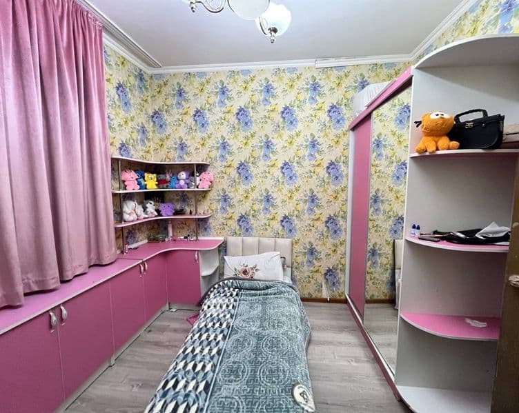 Sergeli 4 da joylashga yarmarka yonida 2 xonali kvartira Bor — фото 5