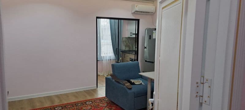 Сдается двухкомнатная квартира в аренду, не далеко от центра