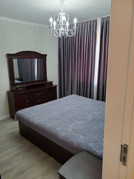 Сдам в аренду трёхкомнатную квартиру в центре, Аккурган бывш — фото 2