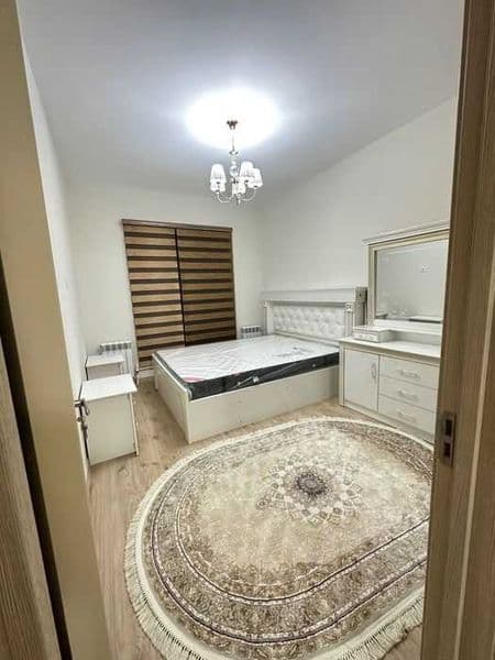 Район: Юнусабадский<br />
Адрес: Юнусабад-1<br />
Ориентир: 