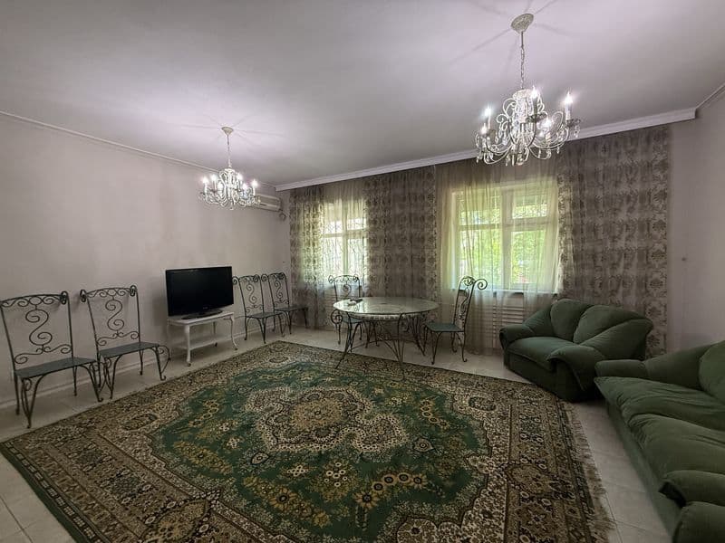 Аренда! <br />
Фучика , С.Азимова<br />
3/2/5 спецплан <br /