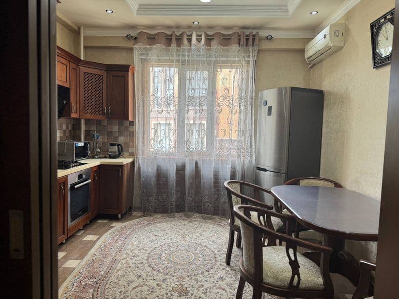 Golden House <br />
Новостройка <br />
Ор-р Алайский рынок<b