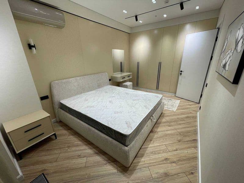 Район: Мирзо-Улугбекский<br />
Адрес: Максим Горький<br />
< — фото 3