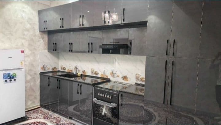 Yunusobod tumanida, Turkiston metrosi yaqinida zamonaviy va 