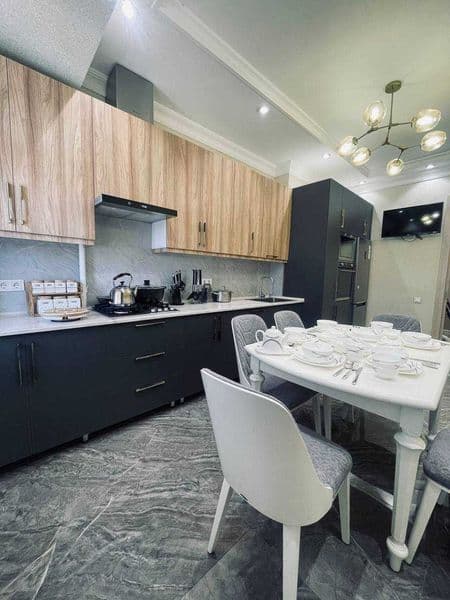 Элитный апартамент ЖК New Life <br />
Район: Мирзо-Улугбек<b