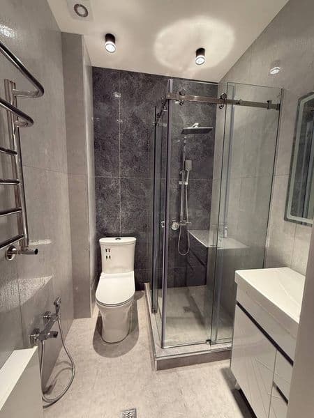 2-комнатная квартира, студио, 2/8/8,  с балкончиками, вид во — фото 4