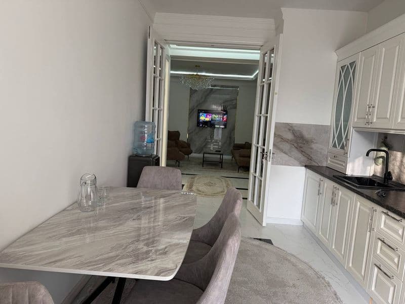 Сдаётся элитная 2-комнатная квартира в Мирзо-Улугбекском рай — фото 2