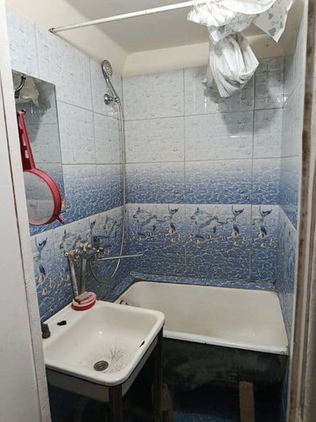 Manzil Yunusobod Ahmad donish 54 <br />
Yonginamizda aftobus — фото 4