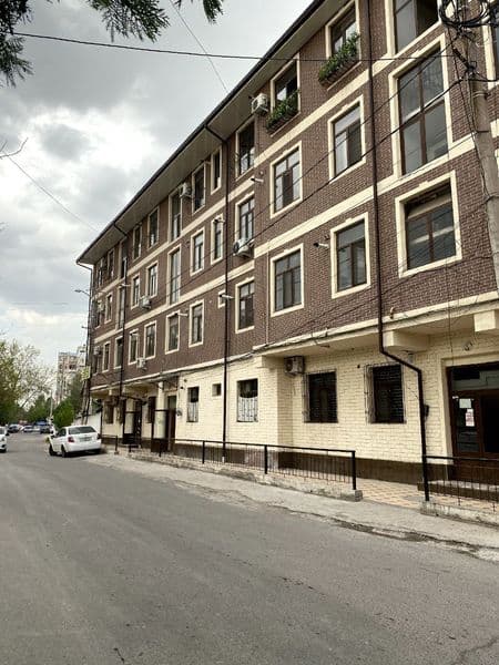 Мирзо Улуғбек тумани Қорасув 6. Бир хонали хамма шароитлари 