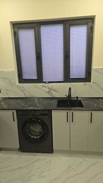 Район ; Юнусабад<br />
Адрес : ТЦ Мегапланет<br />
<br />
—  — фото 5