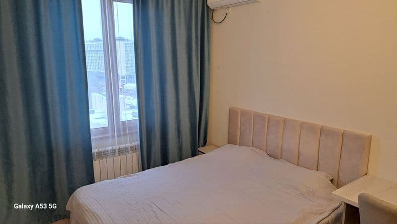 Сдаётся шикарная 1-комнатная квартира в Новостройка <br />
<