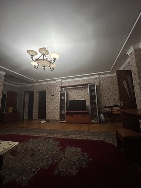 Toza-pokiza tutadigan 1 xonaga 2ta student bola kerek 125$ д