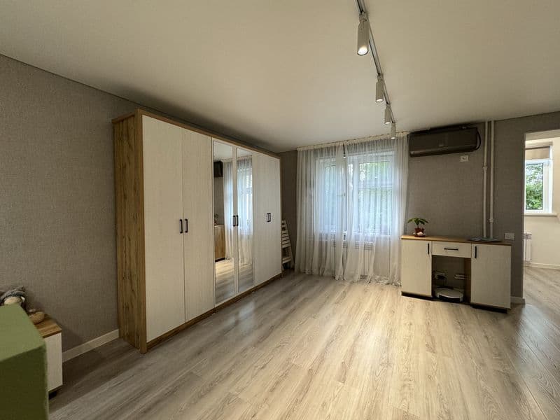 Сдается 1/3/5 на Буюк Ипак Йули (Максим Горький). Находится 