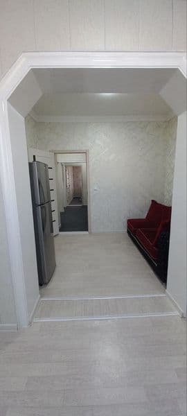 Здаю квартиру симейним 9 этажный дом 8 этаж 2 комнат оемонт 