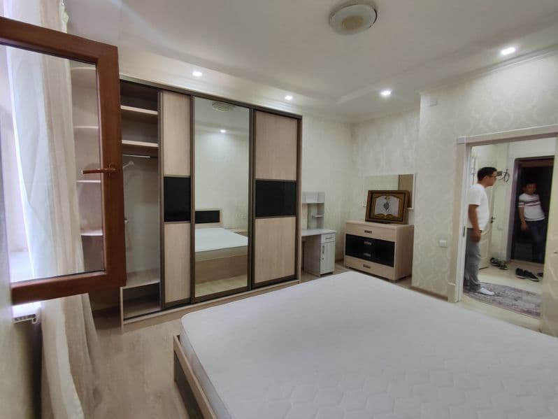 Сергели Голден Хаус новастройкада 2 хонали квартира арендага — фото 2