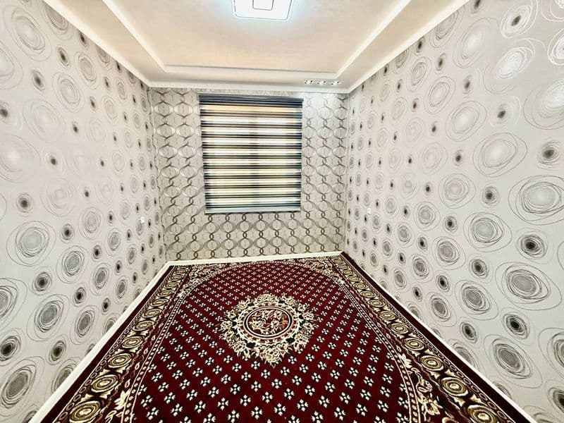 Chilonzor tumani Farhod bozori yonida arenda kvartera bor oy