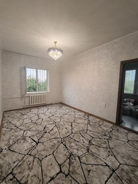 Аренда Сергели 4  , 1/5/5  2-3 балкон,  квартира чистая. Сем — фото 2