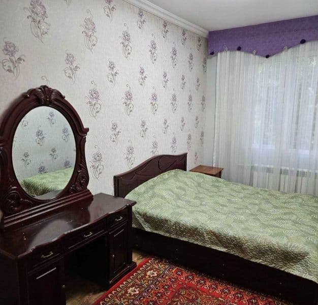 Сдаётся в аренду 2х комнатная квартира <br />
Юнусабад13 кв 