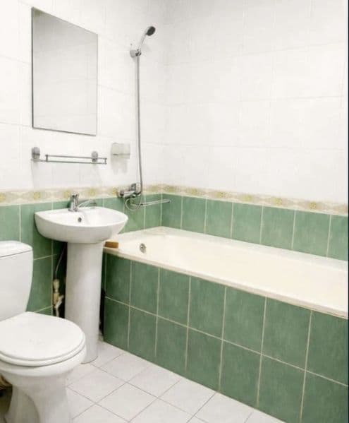 Arenda Корасу 6 Бозорча Мактаб <br />
4хона<br />
2-етаж<br  — фото 3