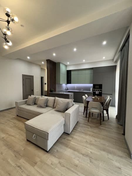 Мирабадский район<br />
Ориентир Гостиница Россия <br />
Жк 