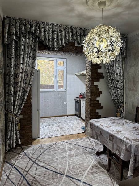 Sergeli 5 bekat 2*3 xona ijaraga berilad <br />
Faqat oilaga