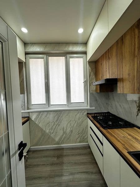 Chilonzor 22 kv<br />
1/1/4<br />
Yosh oilaga 400$<br />
Xam — фото 2