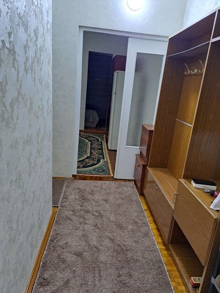 Квартира чистая, 1 комнатную сделали 2 комнатной, можно моло — фото 5