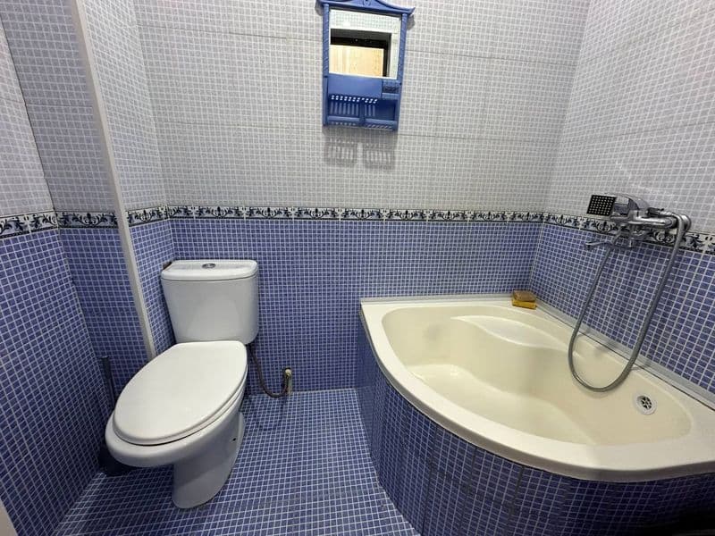 Мебель и техника. Цена: 300. Телефон: +998909173003<br />
Те — фото 3