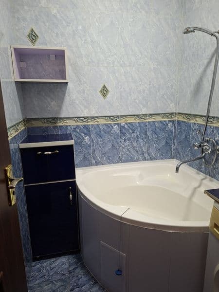 Учтепа район 11 квартал <br />
1/4/4 панель 1.5*3<br />
Оила