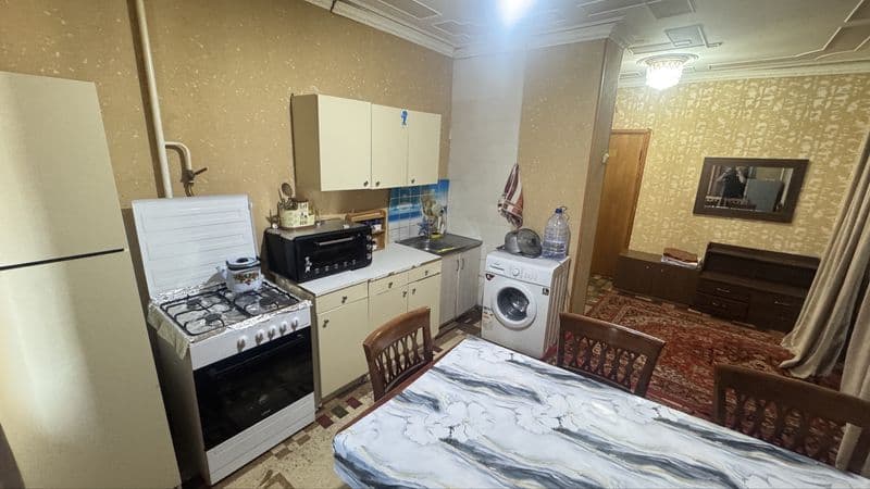 Parkent bozori yaqinida 2 xona kvartira ijaraga beriladi ich — фото 4