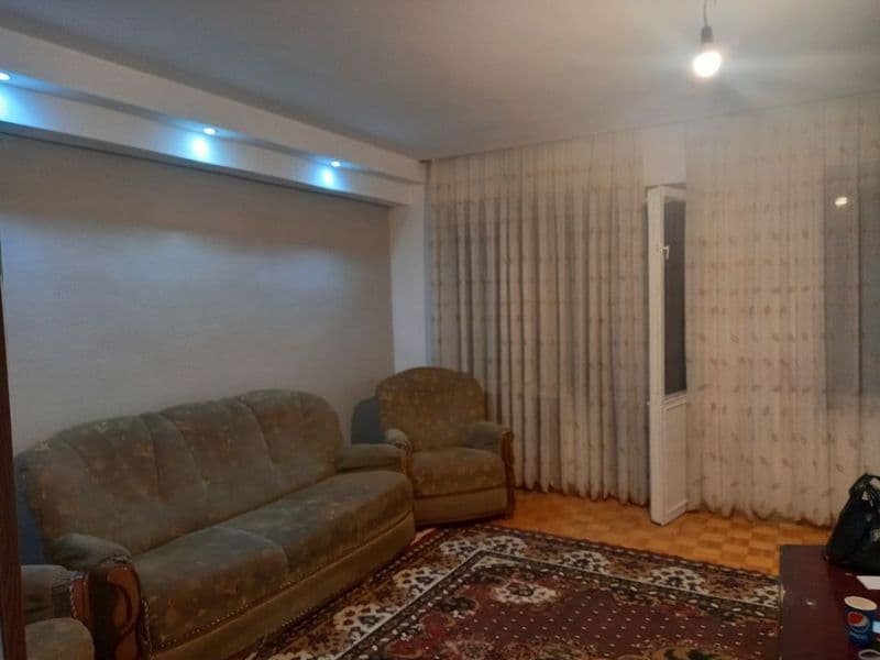 Сдам Квартиру <br />
Дружба Народов <br />
2 /4/9<br />
Поря