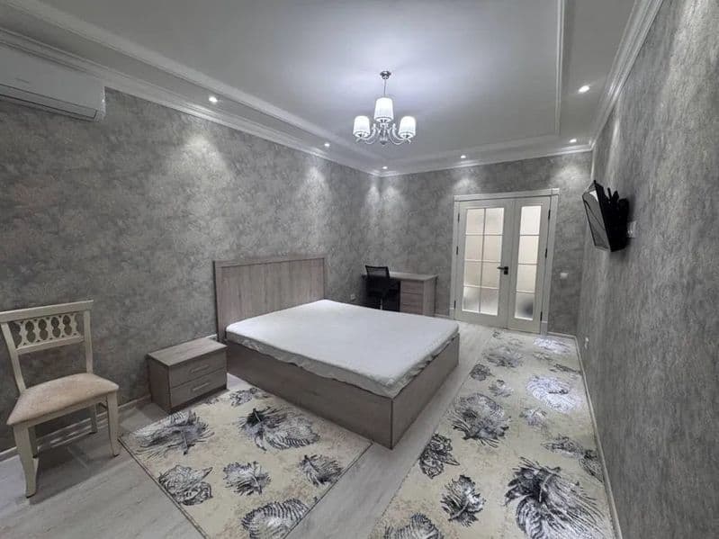 Ijara uchun elit 2 xonali kvartira<br />
<br />
Tuman: Mirzo