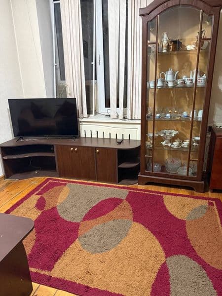 Аренда <br />
2в1/4/4 Ш.Руставелли(Океан) 40кв.м. 450$