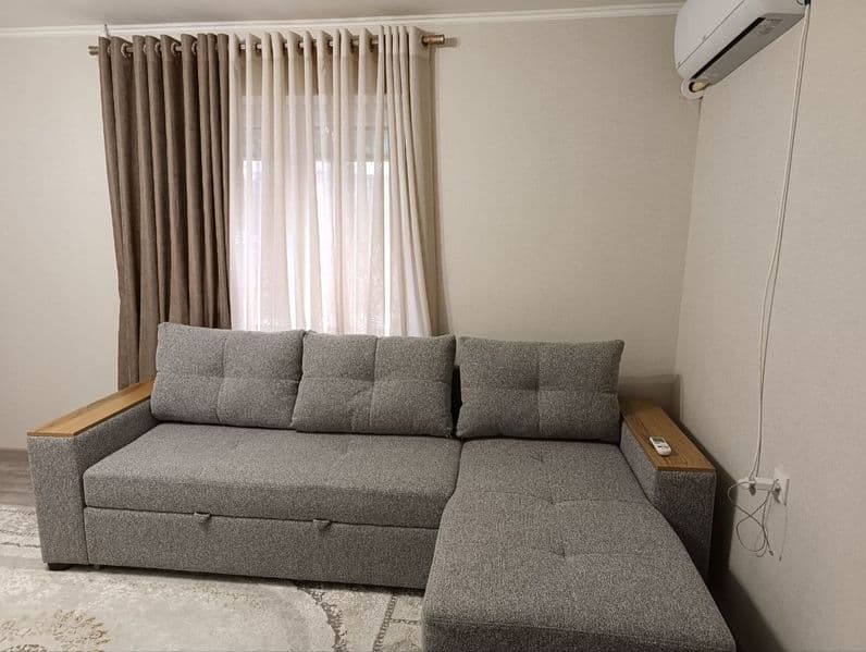 Сдаю 1 квартиру 38м2, упакована ,, от и до,,всё новое для ин